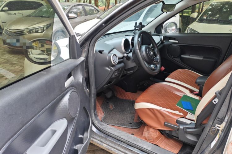 Used ORA Black Cat 2021 351 km Luxury Version Driver Seat