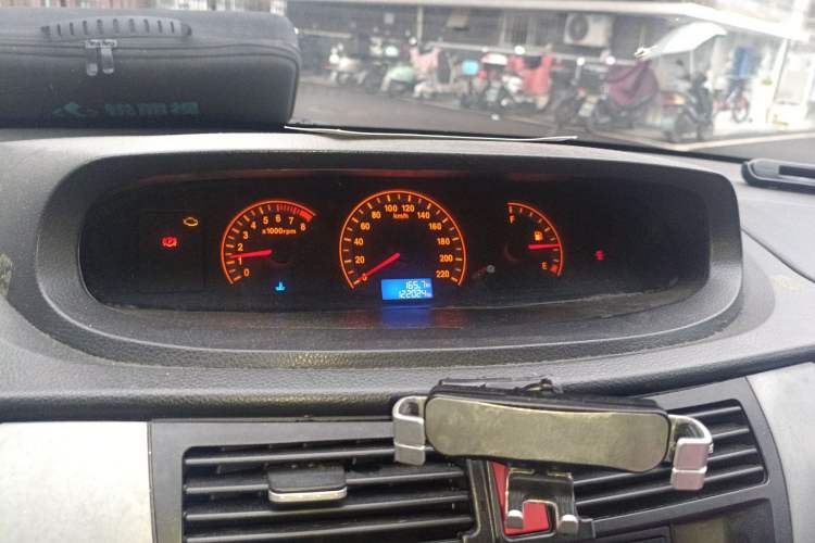 Used FORTHING Joyear 2011 1.5L Manual Luxury Edition