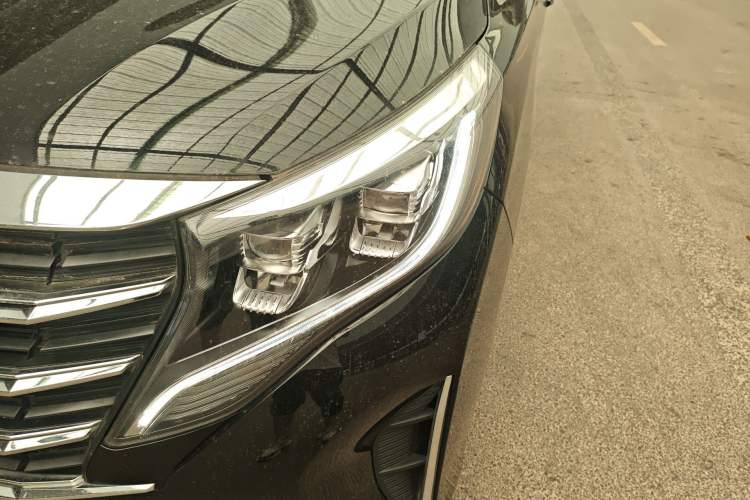 Used GAC Trumpchi M8 2023 Lingxiu Series 390T Deluxe Edition Left Front Headlight