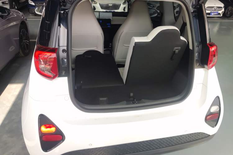 Used Chery QQ Little Ant 2024 321km Love Edition Trunk