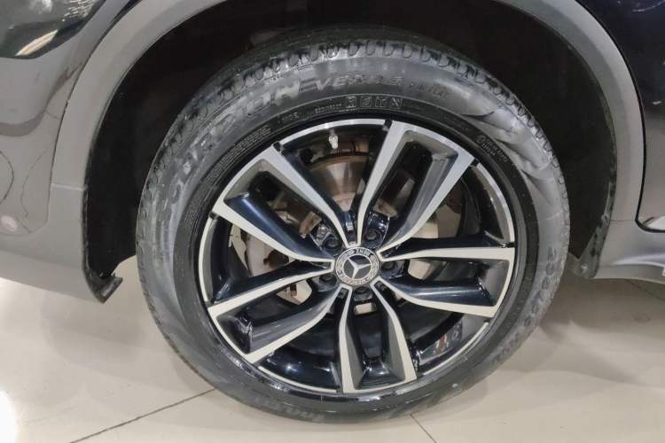 Used Mercedes-Benz GLC 2021 GLC 300 L 4MATIC Dynamic Model
