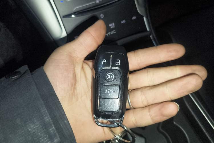 Used Lincoln MKZ 2014 2.0T Luxury Edition
