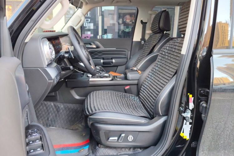 Used Tank 300 2024 2.0T Challenger Left Front Seat