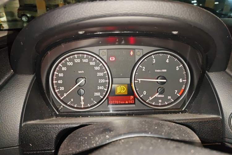 Used BMW X1 2015 sDrive18i Fashion Upgrade Edition Instrument Cluster