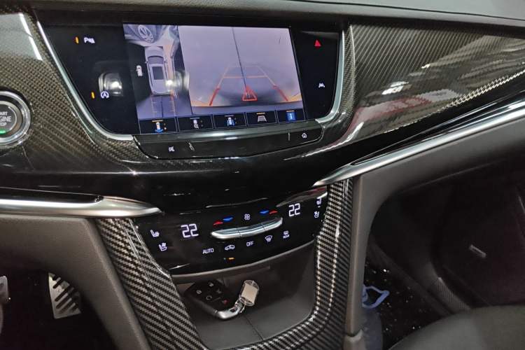 Used Cadillac XT6 2022 2.0T Six-Seater Four-Wheel-Drive Prestige Version
