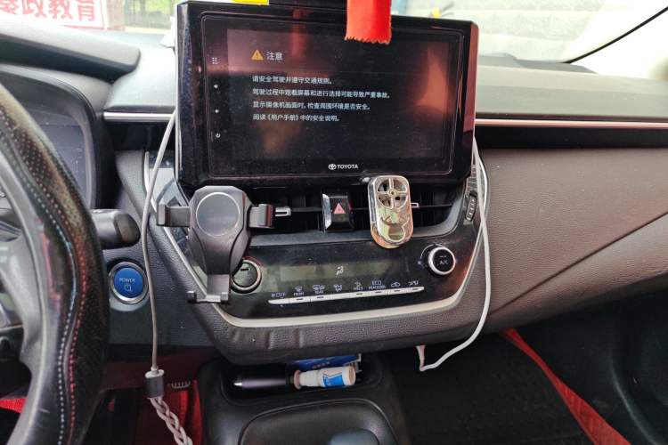 Used Toyota Corolla 2019 Dual-Engine 1.8L E-CVT GL-i Elite Edition Audio And AC Panel