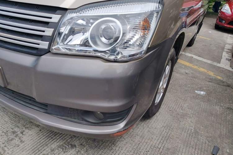Used FORTHING Lingzhi 2015 M3 1.6L 7-Seater Comfort Model