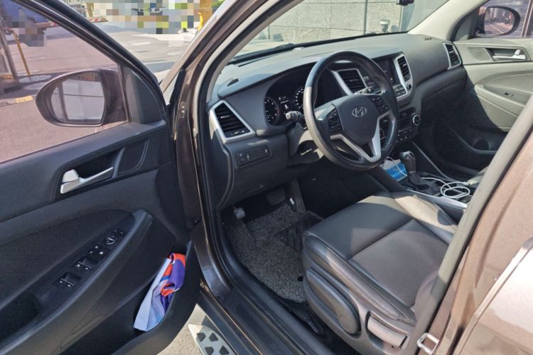 Used Hyundai Tucson 2015 1.6T Dual-Clutch Two-Wheel-Drive Smart Model
