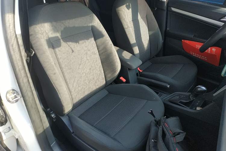 Used Volkswagen Lavida 2018 Classic 1.5L Automatic Fashion Edition China VI Standard