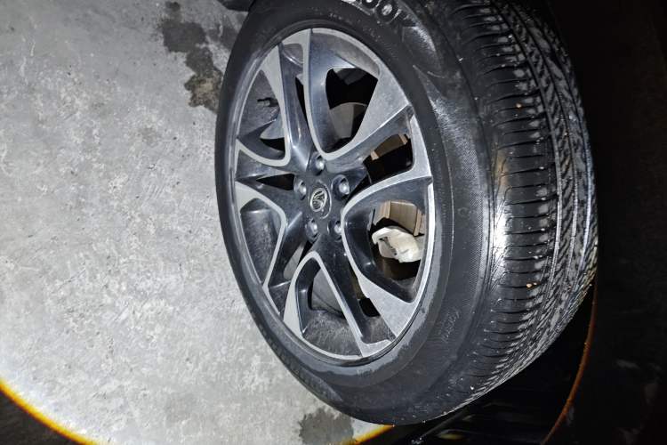 Used Soueast DX7 2016 1.5T Manual Triumph Edition
