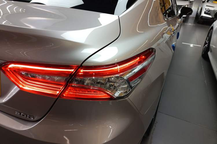 Used Toyota Camry 2023 2.0G Luxury Edition