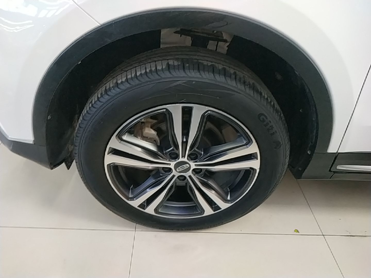 Geely Auto Emgrand X7 Sport 2022 1.8TD DCT Zhiya Trim — снимка 10