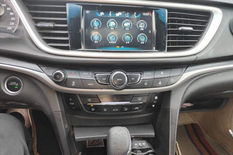 Used Buick GT 2019 18T Automatic Connected Elite Model China V Standard Audio And AC Panel