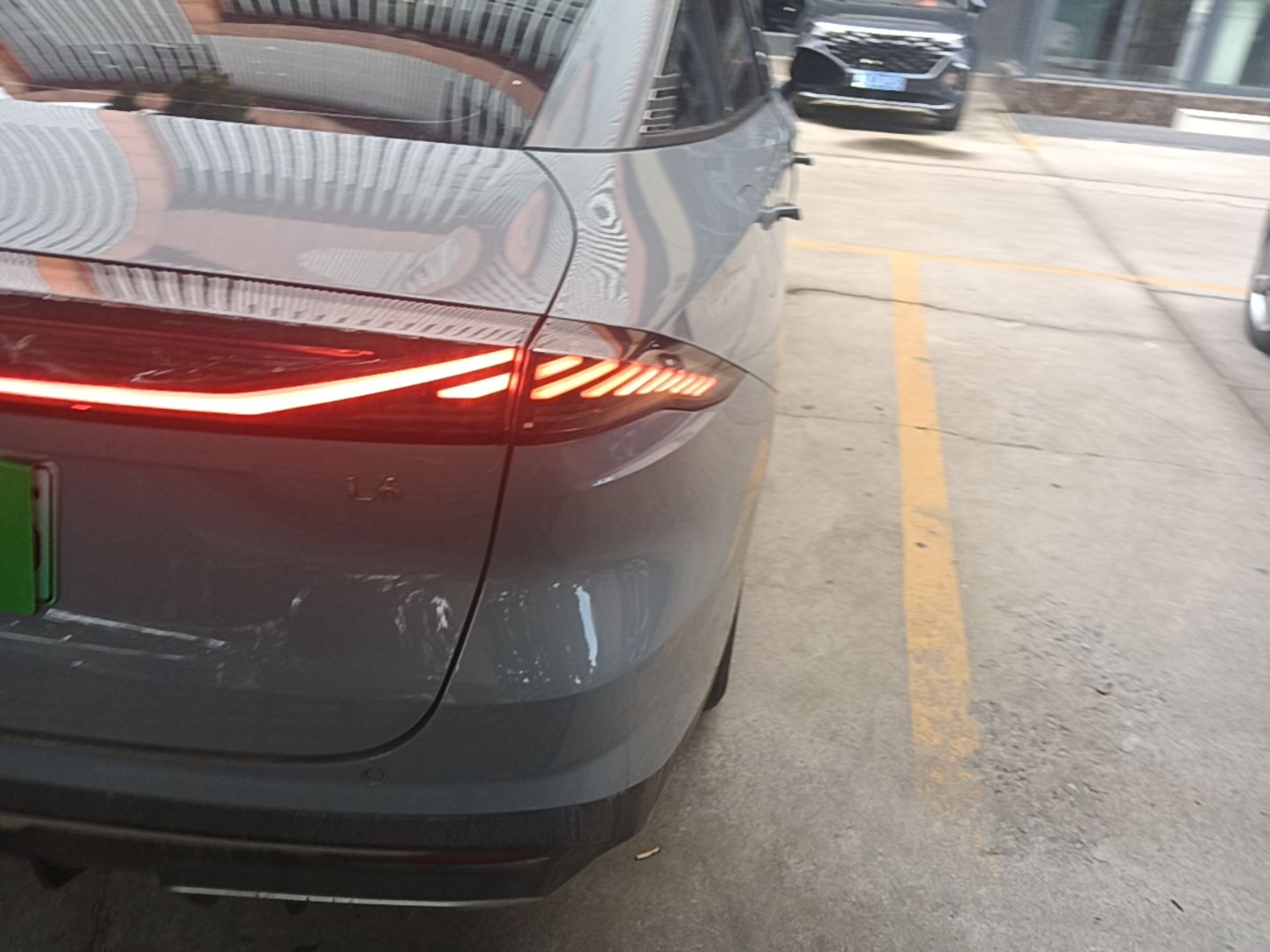 Geely Galaxy L6 2024 125km PLUS Dragon Edition — снимка 9