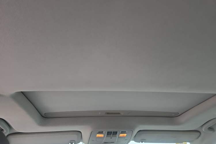 Used Chevrolet Malibu 2012 2.0L Automatic Luxury Edition Headliner