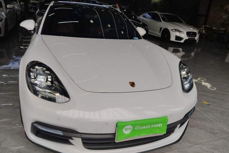 Used Porsche Panamera 2019 Panamera 2.9T Front