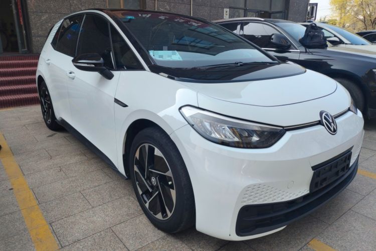Used Volkswagen ID.3 2023 Pure Smart Edition