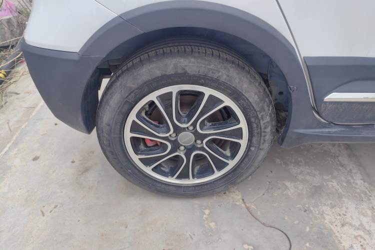 Used Haval H1 2016 Revised Version Blue Badge 1.5L Manual Comfort Edition