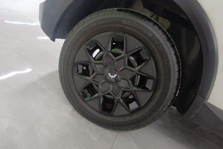 Used Wuling Hongguang MINIEV 2022 GAMEBOY 300km Enthusiast Model with Lithium Iron Phosphate
