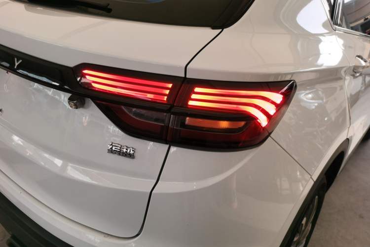 Used Geely Auto Coolray 2021 1.4T Manual Gold Edition