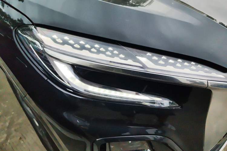 Used Hongqi HS3 PHEV 2024 PHEV 115km Jingwei Edition