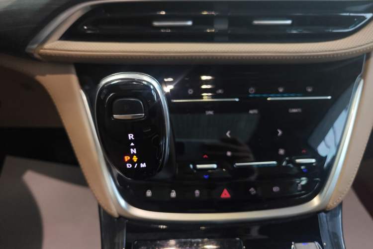 Used Buick GL8 2021 ES Land Cruiser 653T Flagship Model