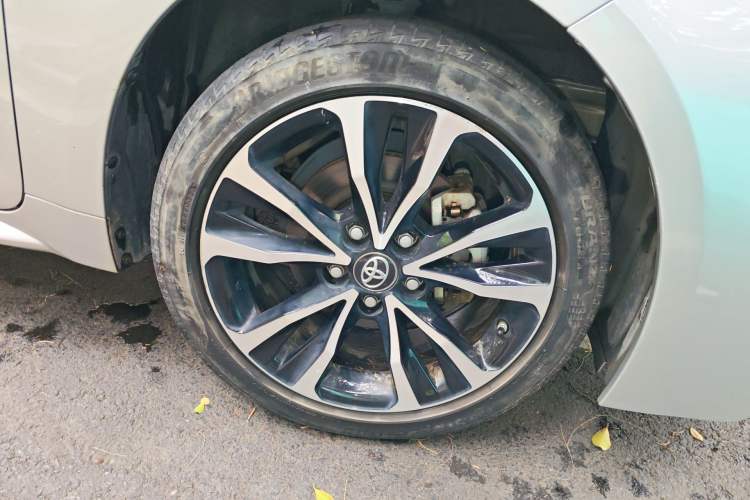 Used Toyota Levin 2022 Dual-Motor 1.8H E-CVT Sport Edition Right Front Wheel Hub