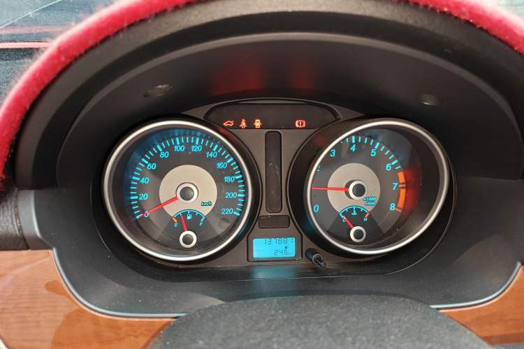 Used Buick Excelle 2013 1.5L Manual Luxury Model
