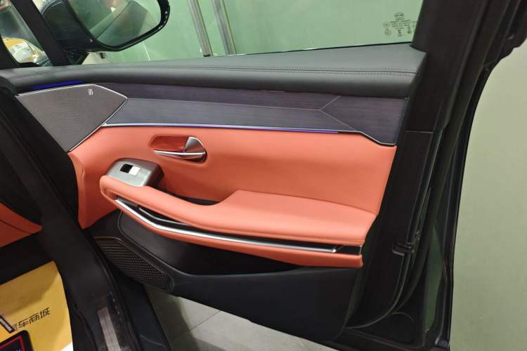 Used BYD Tang L 2025 EV 600KM All-Wheel-Drive LiDAR Flagship Model Interior 5