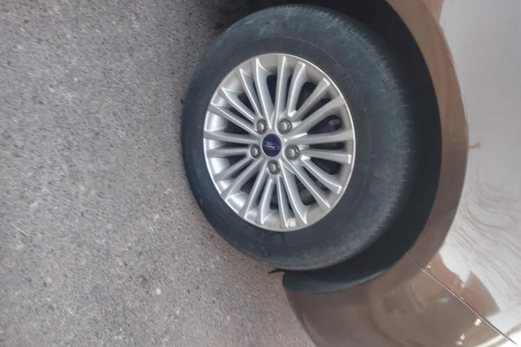 Used Ford Escort 2015 1.5L Automatic Comfort Edition