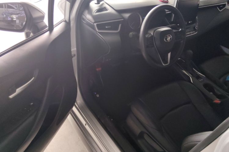 Used Toyota Levin 2019 185T CVT Luxury Edition China VI Standard Driver Seat