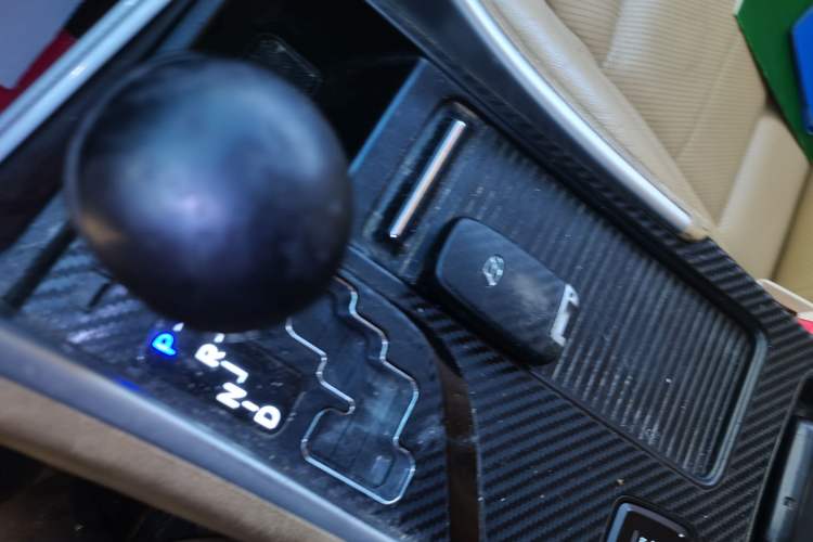 Used Hyundai Sonata 2011 2.0L Automatic Supreme Edition
