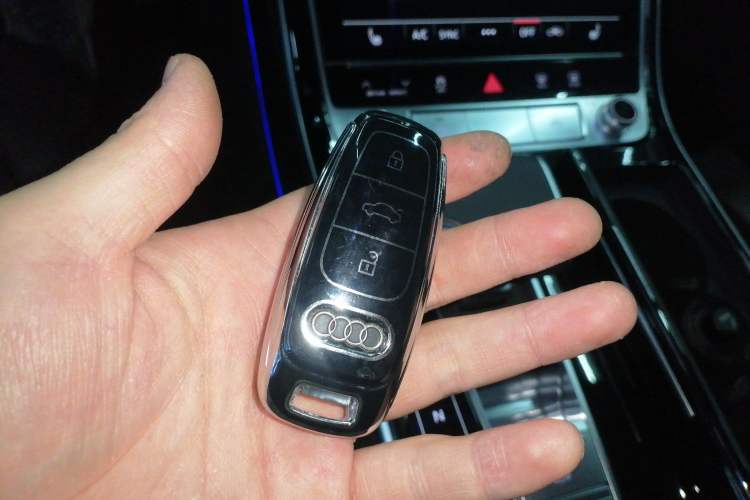 Used Audi A8 2019 Facelifted Plus A8L 50 TFSI quattro Comfort Version Vehicle Key