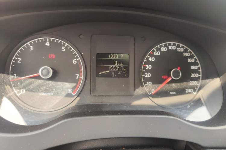 Used Volkswagen Sagitar 2014 Revised Version 1.6L Automatic Leading Edition Odometer Close Up