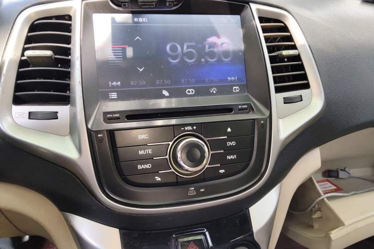 Used CHANGAN Eado 2012 1.6L Automatic Prestige Model China IV Standard Audio And AC Panel