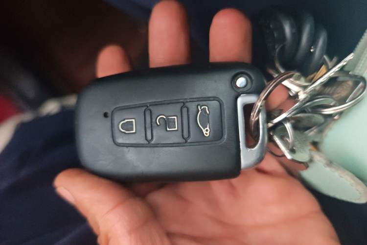 Used Hyundai ix35 2010 2.0L Automatic Two-Wheel Drive Elite Edition GLS Vehicle Key