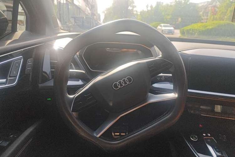 Used Audi Q4 e-tron 2024 40 e-tron Boundary Edition
