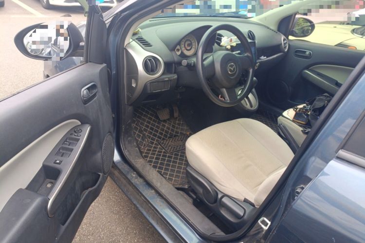 Used Mazda 2 2011 XuanDong 1.3L Automatic Standard Edition