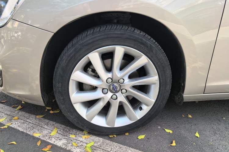 Used Volvo S60 2017 S60L T4 Smart Range Edition
