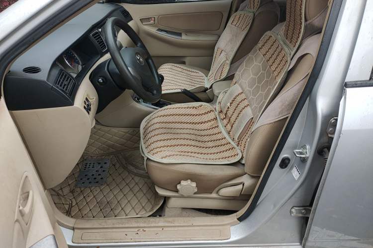 Used Toyota Corolla EX 2013 1.6L Manual Excellence Edition