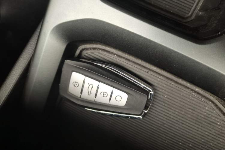 Used Geely Auto Haoyue L 2024 2.0T DCT Prestige Version