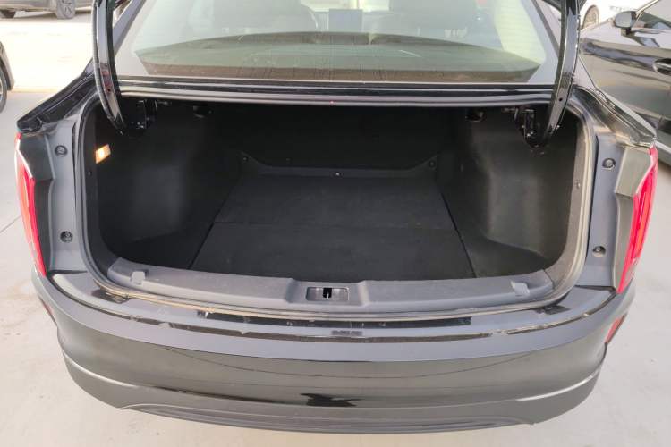 Used Hongqi E-QM5 2021 Charging Version Flagship Edition
