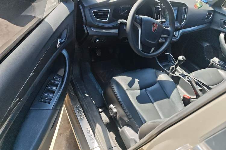 Used Roewe 360 2015 1.5L Manual Luxury Edition
