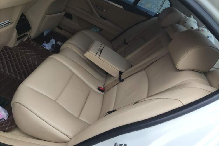 Used BMW 5 Series 2012 530Li Leading Model