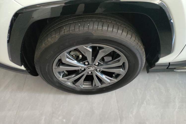 Used Toyota RAV4 2024 2.0L CVT Two-Wheel Drive Fashion Plus Edition Left Front Wheel Hub