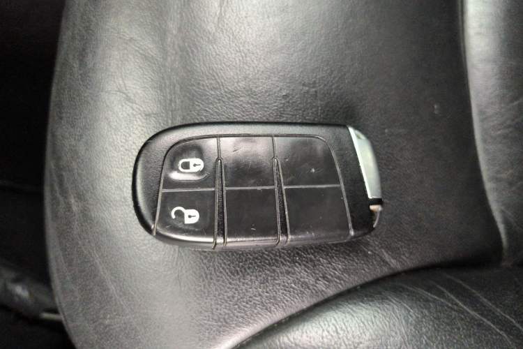 Used Dodge Journey 2013 2.4L Two-Wheel Drive Luxury Version