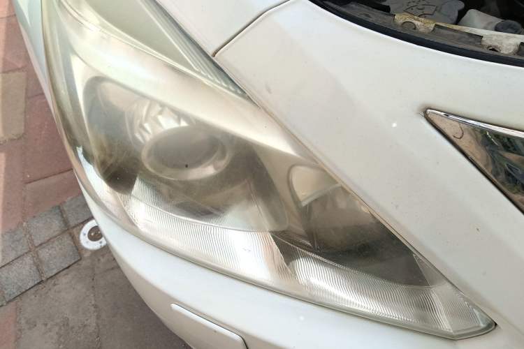 Used Nissan Teana 2013 2.5L XL Leading Edition Right Front Headlight