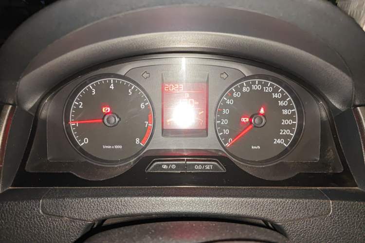 Used Volkswagen Santana 2013 1.4L Manual Fashion Edition
