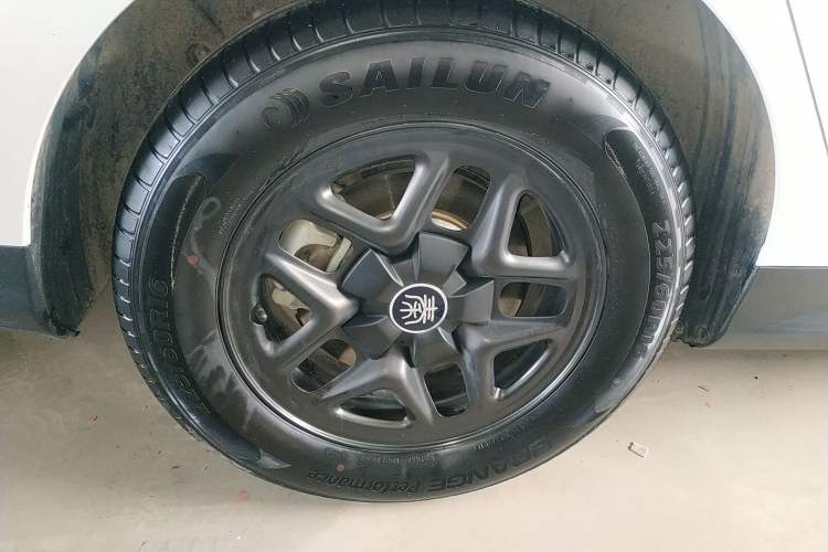 Used BYD Qin PLUS 2025 DM-i Smart Drive 55KM Leading Model