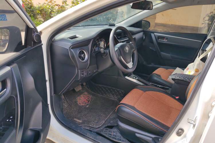 Used Toyota Corolla 2017 Revised Version 1.2T S-CVT GL Driver Seat